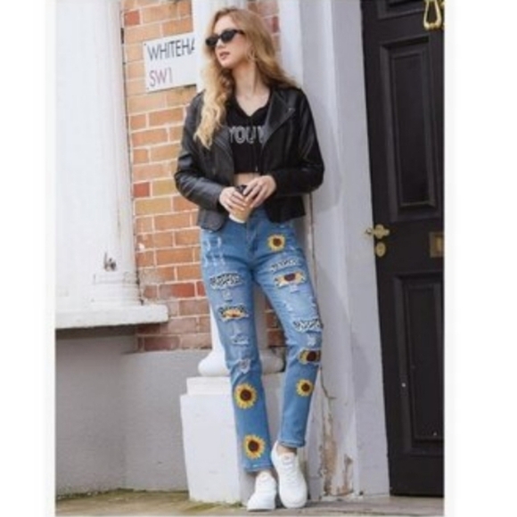 Sunflower Patch Ripped Boyfriend Denim Jeans Size 51 Women's 20 - Picture 5 of 13